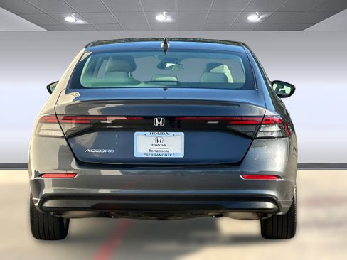 Certified 2023 Honda Accord LX image 9