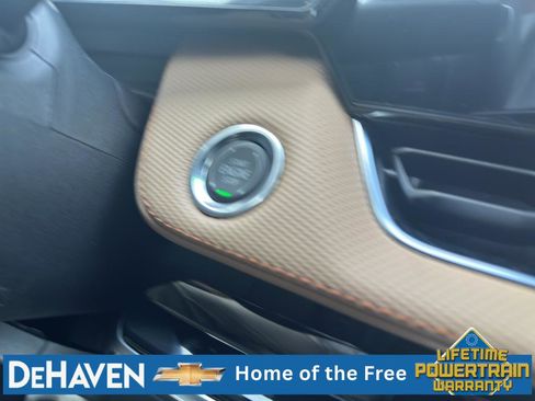 New 2026 Chevrolet Equinox ACTIV w/ Convenience Package III AWD/4WD image 15