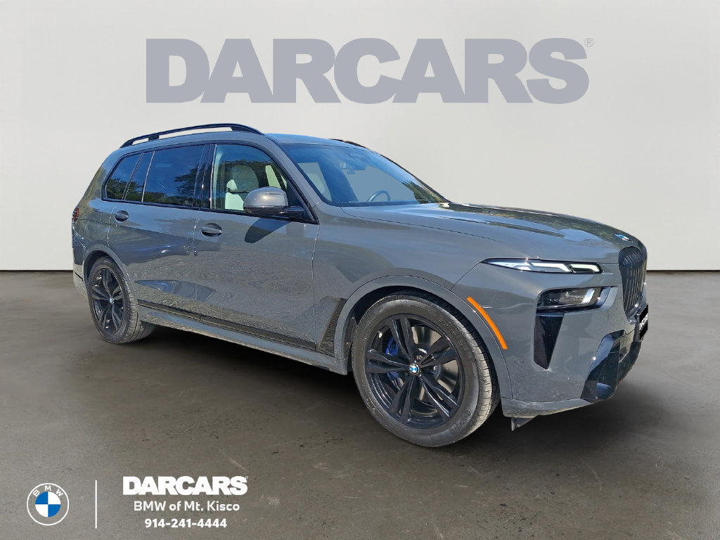 Used 2024 BMW X7 xDrive40i w/ M Sport Package AWD/4WD image 1
