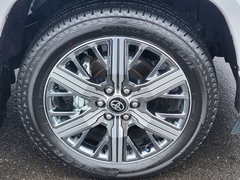 Used 2026 Toyota Sequoia Capstone image 9