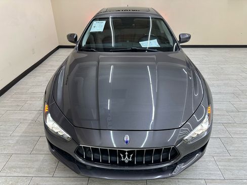 Used 2018 Maserati Ghibli image 4