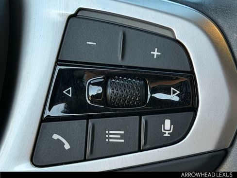 Used 2025 BMW 840i RWD image 17