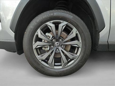 Used 2022 Toyota RAV4 Limited AWD/4WD image 24