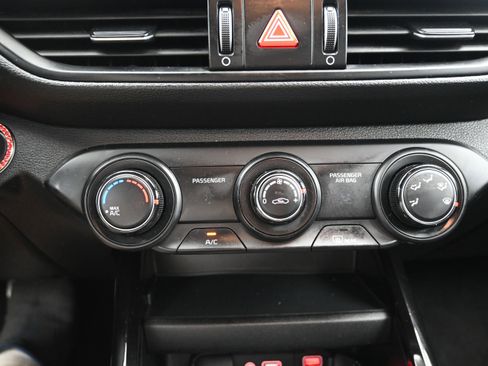 Used 2021 Kia Forte GT FWD image 17