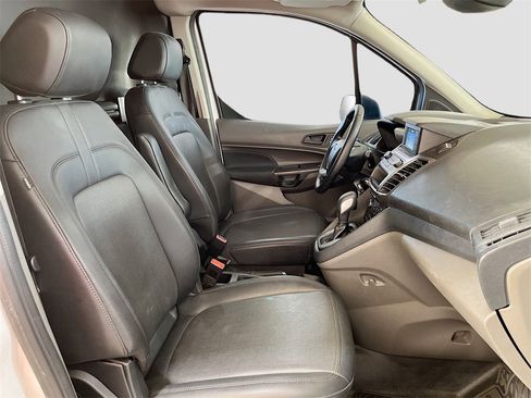 Used 2022 Ford Transit Connect XL image 28
