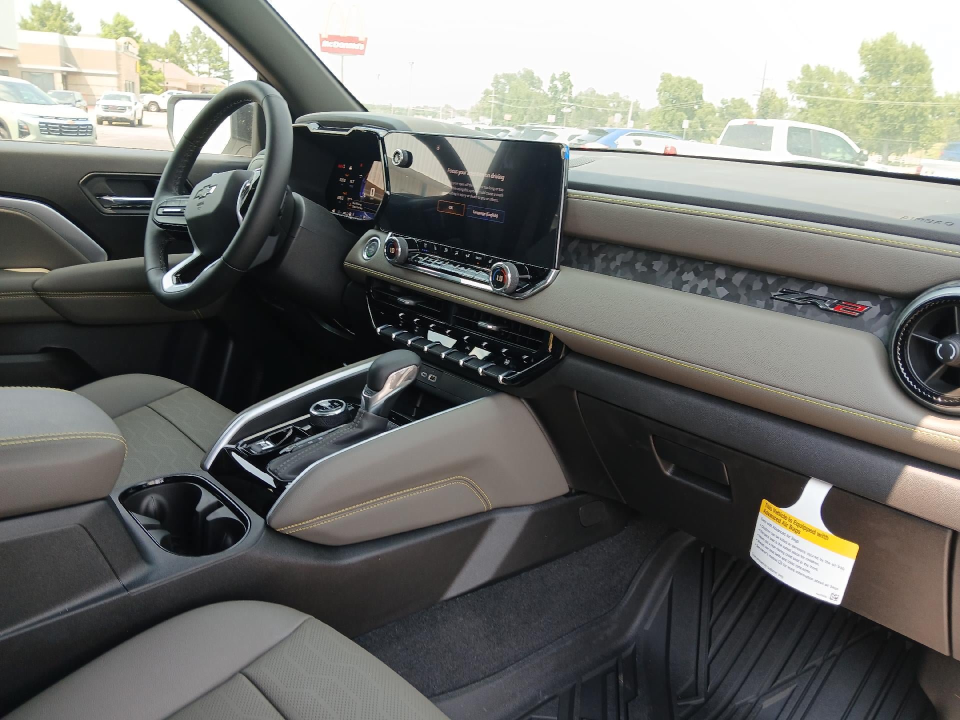 New 2026 Chevrolet Colorado ZR2 w/ Technology Package AWD/4WD image 22