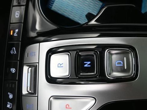 Used 2024 Hyundai Tucson Limited image 36