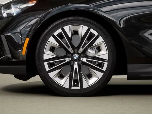 New 2026 BMW i5 eDrive40 image 7