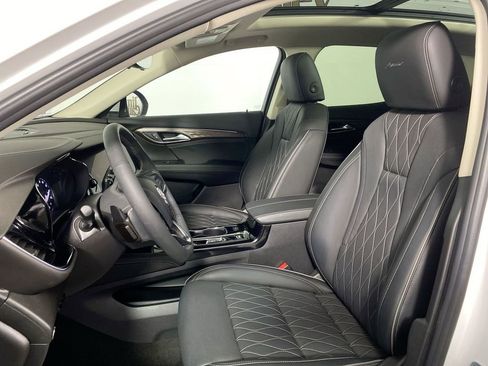 Used 2023 Buick Envision Avenir FWD image 11