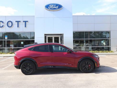 Used 2025 Ford Mustang Mach-E Premium w/ Sport Appearance Package RWD image 17