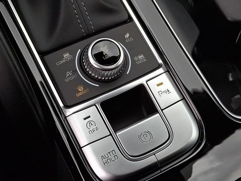 New 2025 Kia Telluride S image 24