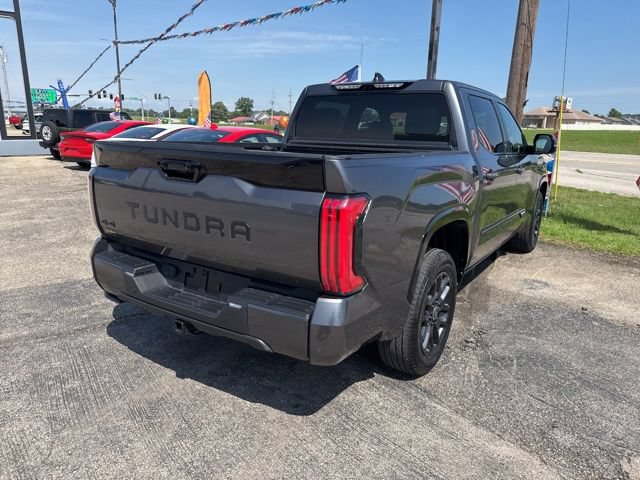 Used 2024 Toyota Tundra Platinum AWD/4WD image 9