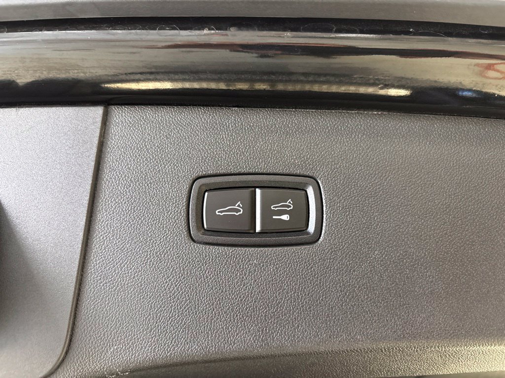 Certified 2023 Porsche Cayenne GTS AWD/4WD image 22