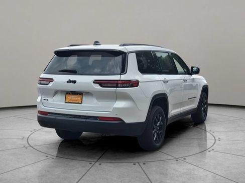 Certified 2024 Jeep Grand Cherokee L Laredo AWD/4WD image 12