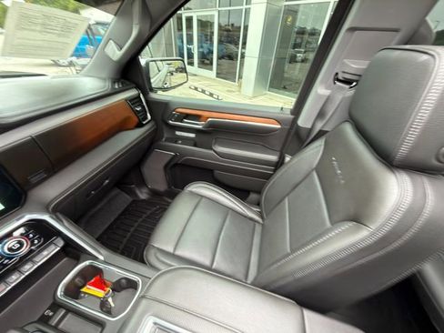 Used 2022 GMC Sierra 1500 Denali AWD/4WD image 22