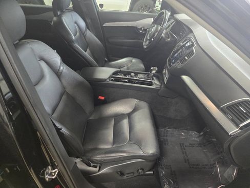 Used 2018 Volvo XC90 T5 Momentum AWD/4WD image 14