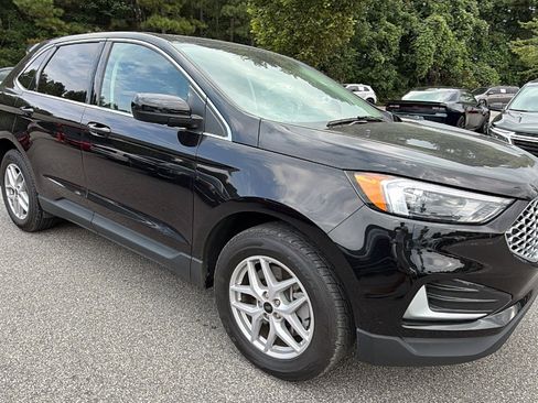 Used 2024 Ford Edge SEL AWD/4WD image 5
