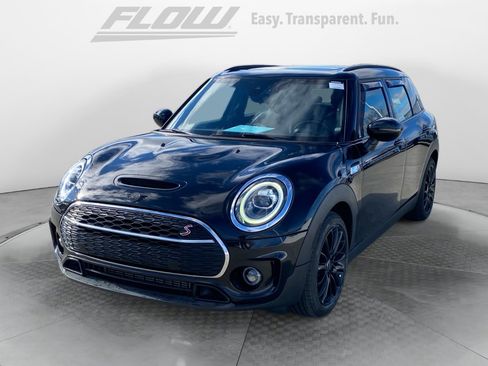 Used 2021 MINI Cooper Clubman S w/ Storage Package image 4