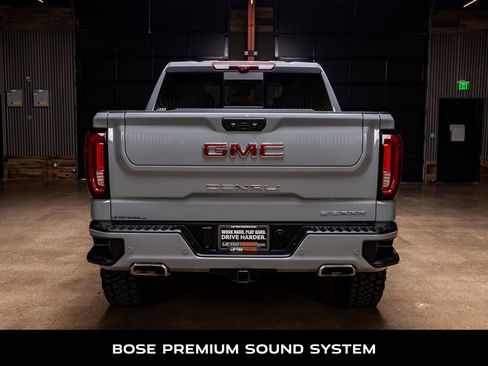 Used 2025 GMC Sierra 1500 Denali w/ Technology Package image 8