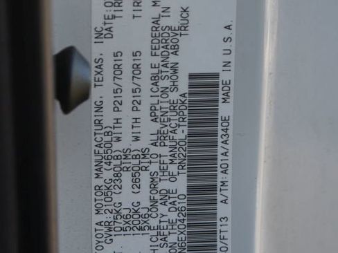 Used 2014 Toyota Tacoma 2WD Regular Cab image 17