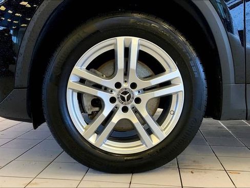Used 2023 Mercedes-Benz GLA 250 4MATIC image 10