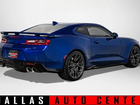 Used 2018 Chevrolet Camaro ZL1 image 4