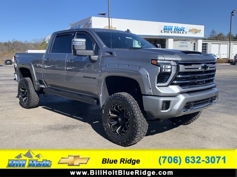 New 2025 Chevrolet Silverado 2500 LTZ w/ LTZ Premium Package AWD/4WD image 1