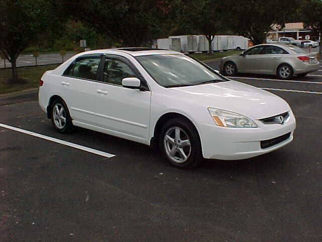 Used 2004 Honda Accord EX image 20