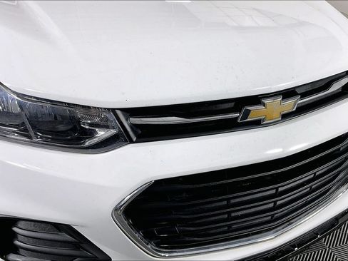 Used 2017 Chevrolet Trax LS FWD image 34