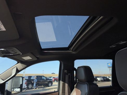 Used 2024 GMC Sierra 2500 Denali w/ Denali Reserve Package image 17