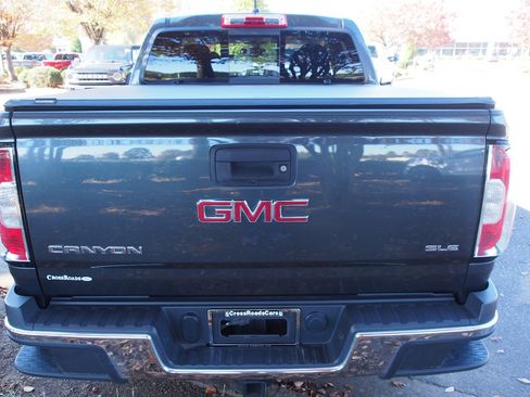 Used 2016 GMC Canyon SLE w/ SLE Convenience Package image 6