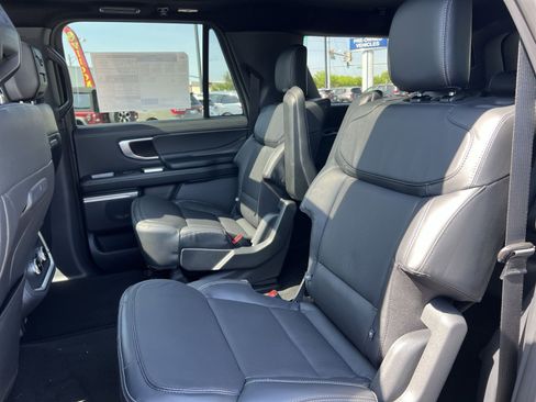 New 2026 Ford Expedition Max Platinum AWD/4WD image 25