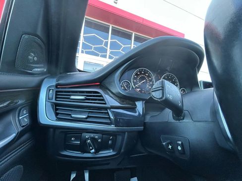 Used 2015 BMW X5 xDrive50i image 12