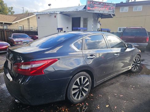 Used 2018 Nissan Altima 2.5 SL image 6
