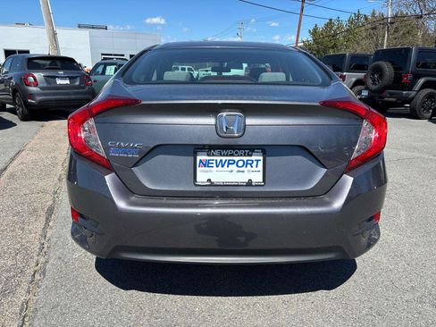 Used 2018 Honda Civic LX image 3