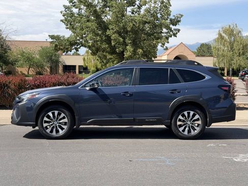 Used 2023 Subaru Outback Limited AWD/4WD image 2