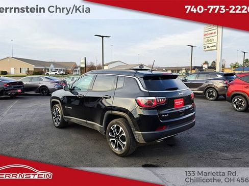 Used 2023 Jeep Compass Limited w/ Sun and Sound Group AWD/4WD image 5