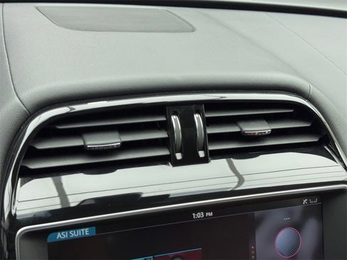 Used 2020 Jaguar F-PACE Checkered Flag image 26