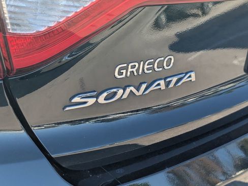 Used 2017 Hyundai Sonata Sport image 14