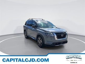 Used 2023 Nissan Pathfinder Platinum w/ Cargo Package video 1