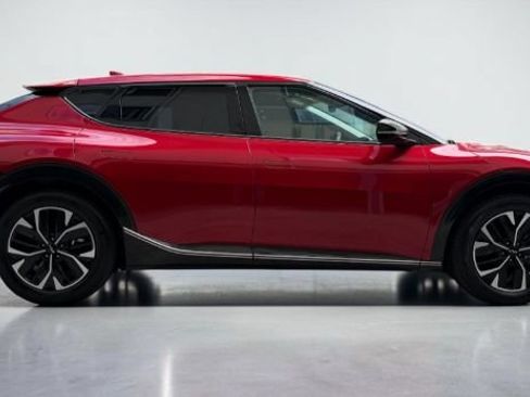 Used 2023 Kia EV6 Wind RWD image 8