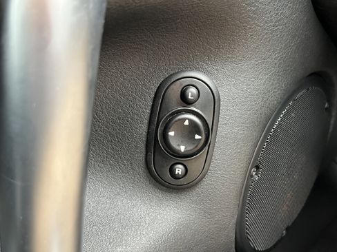 Used 2006 Dodge Viper SRT-10 RWD image 26