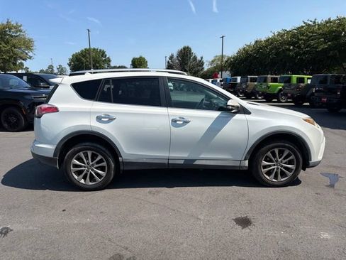 Used 2016 Toyota RAV4 Limited FWD image 2