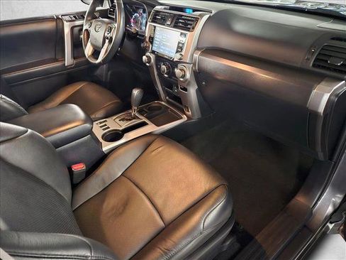 Used 2022 Toyota 4Runner SR5 image 18