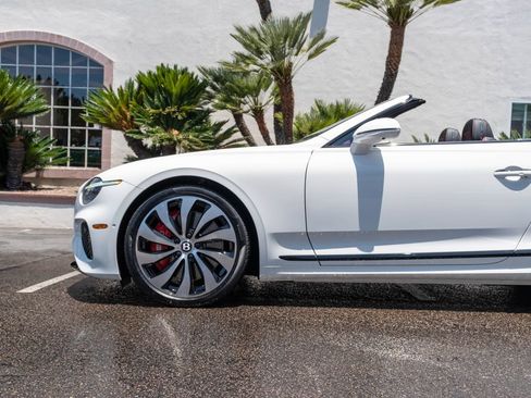 New 2026 Bentley Continental GTC AWD/4WD image 22
