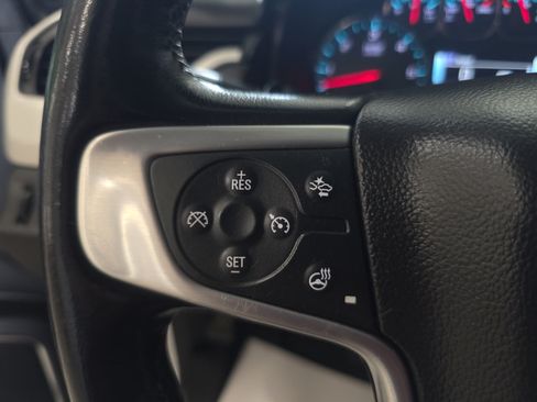 Used 2019 GMC Yukon XL SLT w/ Premium Edition AWD/4WD image 15