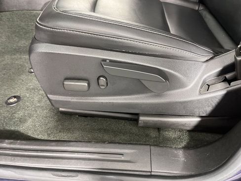 Used 2018 Chevrolet Colorado Z71 w/ Centennial Edition image 20