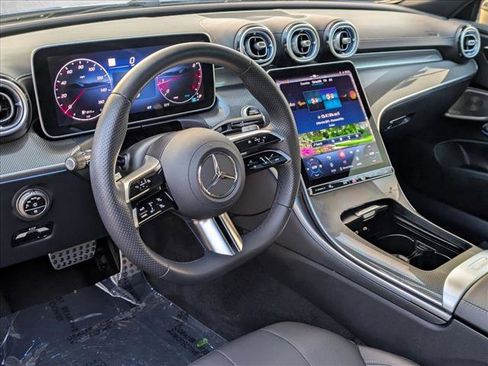 Used 2025 Mercedes-Benz CLE 300 4MATIC Coupe image 10