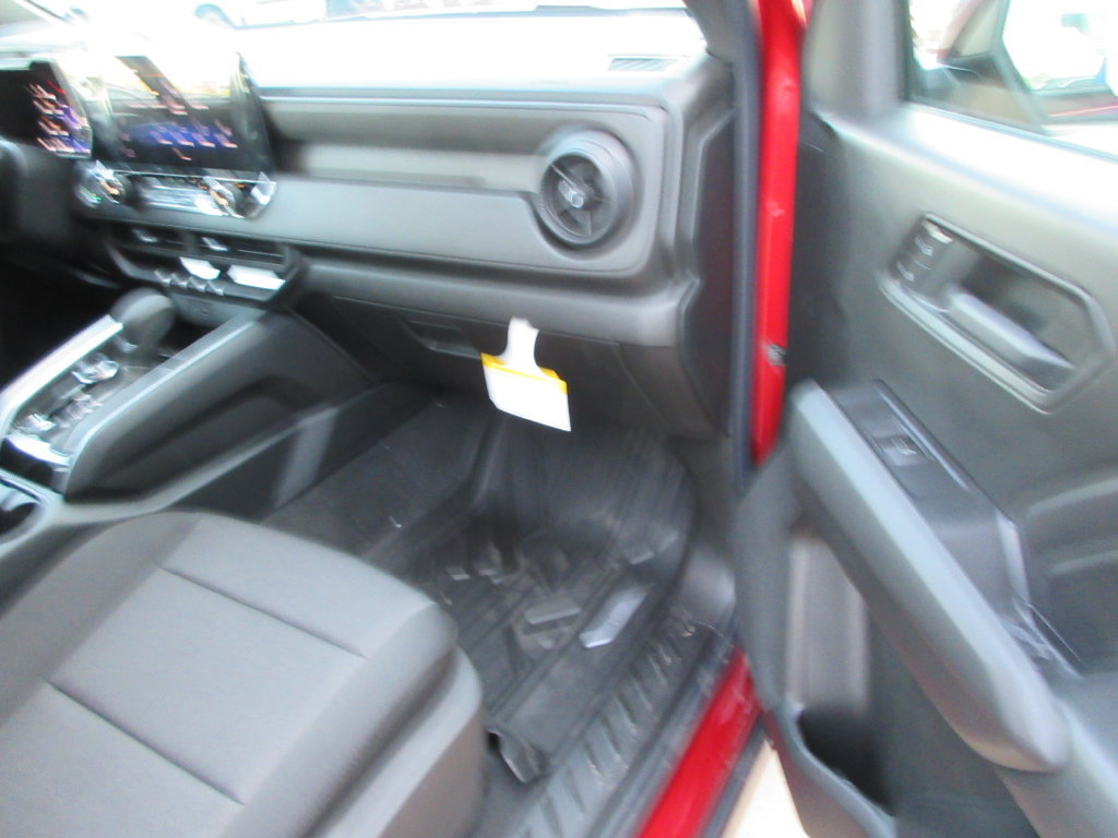 New 2026 Chevrolet Colorado Trail Boss AWD/4WD image 18