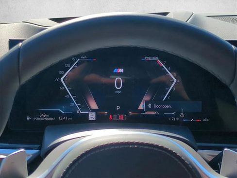 New 2026 BMW X6 xDrive40i w/ Climate Comfort Package image 11